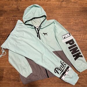 VS PINK ANORAK & GYM PANT SET